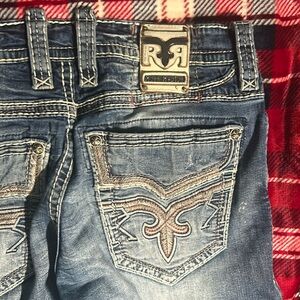 Men’s Rock Revival jeans 34/32 elmwood slim bootcut fit